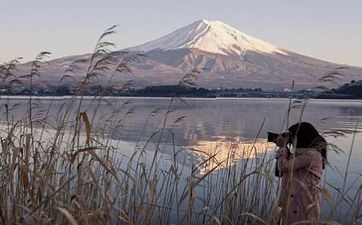 11月22日财神位置 2024年11月22日打牌财神方位各时辰位